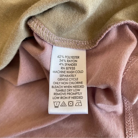 LOGO Lori Goldstein Colorblocked Tunic - Picture 8 of 12